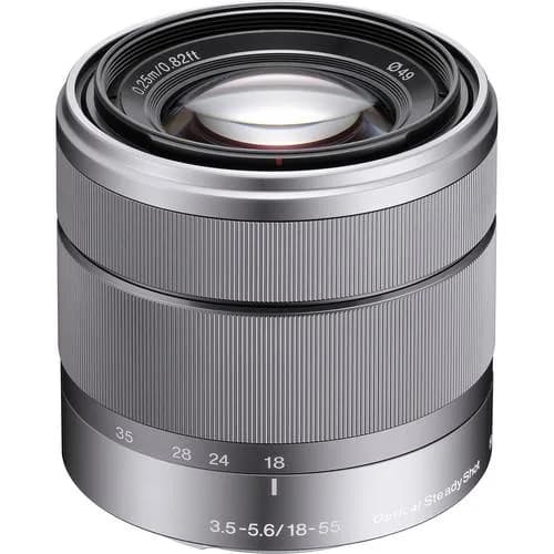 Sony 18-55mm f/3.5-5.6 (APS-C)