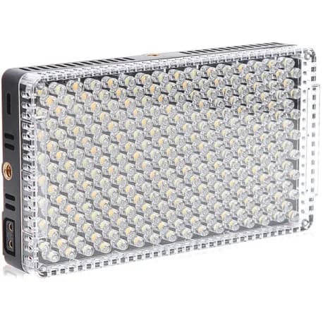 LED Aputure F7