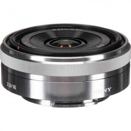 Sony 16mm f/2.8 (APS-C)